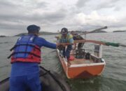 Peduli Nelayan, Dit Polairud Polda NTB Bagikan Takjil di Perairan Sape