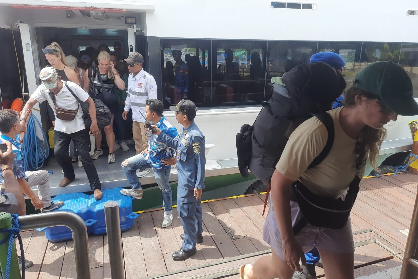 Arus Wisatawan di Senggigi Dijaga Ketat Aparat Gabungan NTB