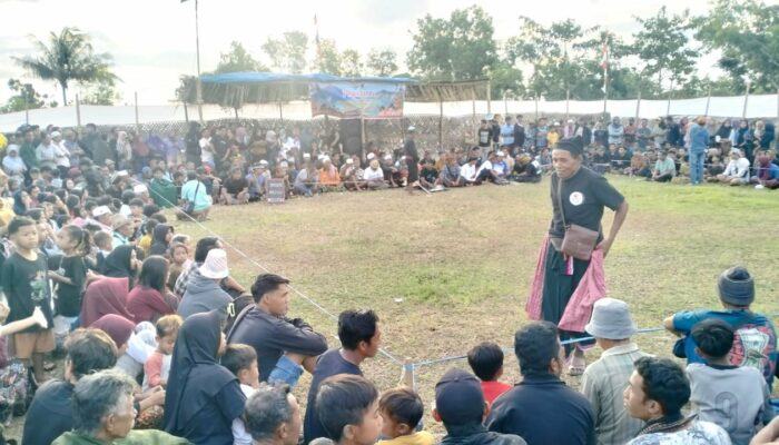 Budaya Peresean Tetap Hidup: Warga Mareje Timur Antusias Hadiri Acara